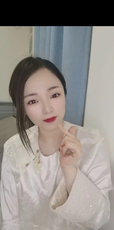 河东娇小可爱的少妇