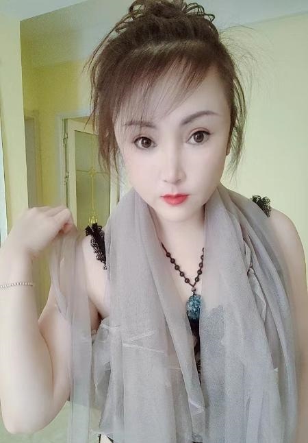 手动潮喷销魂弘姐