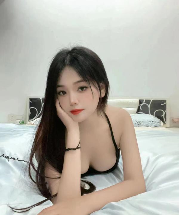 南山乖巧小妹