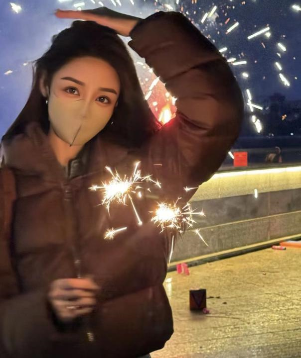 高挑宝贝小虹