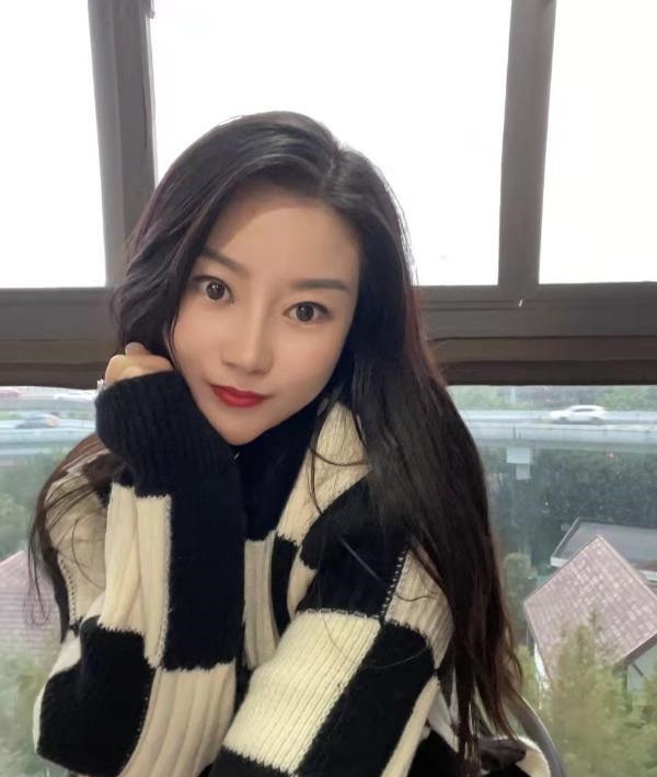 闷骚小姐姐