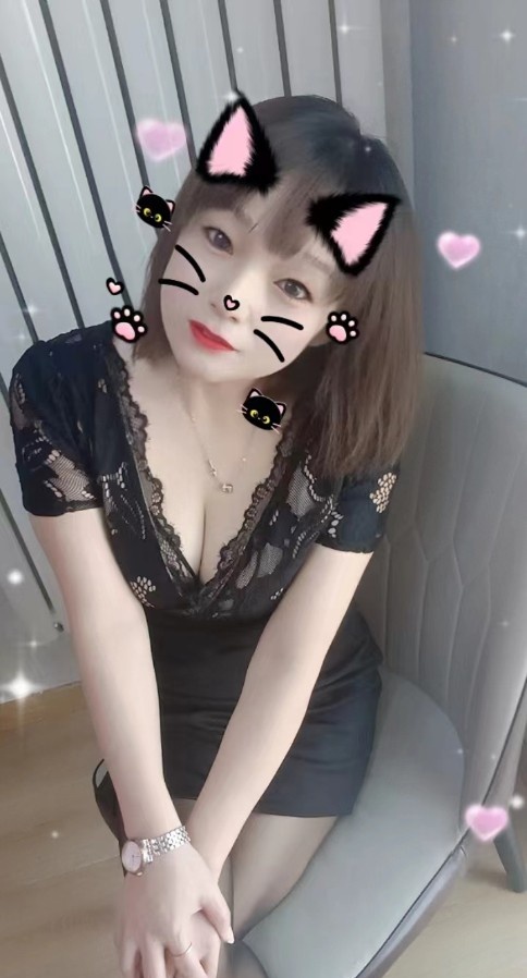 白嫩少妇