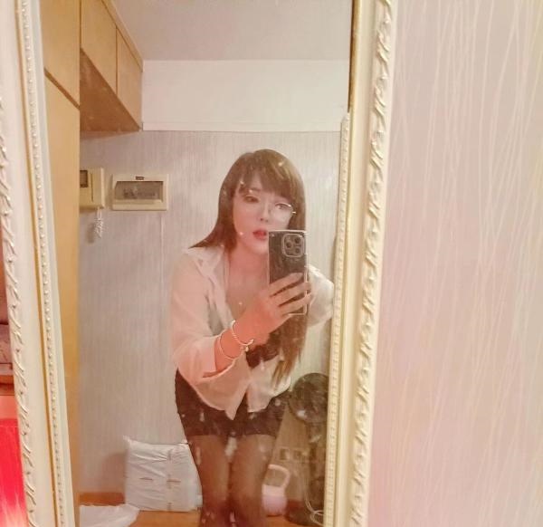 爆菊罗湖宝儿