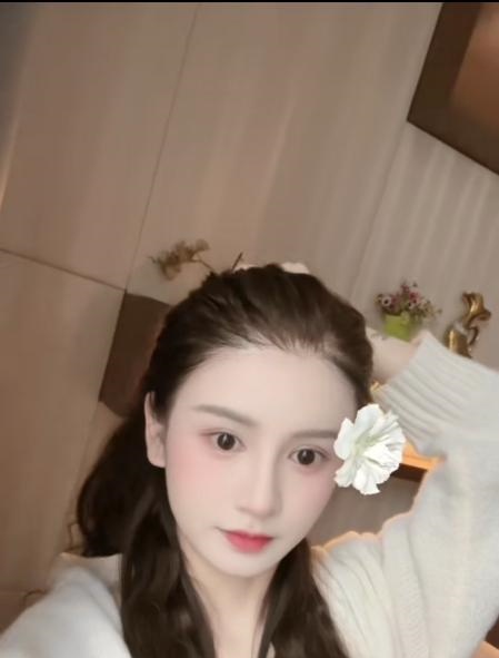 天河昱昱