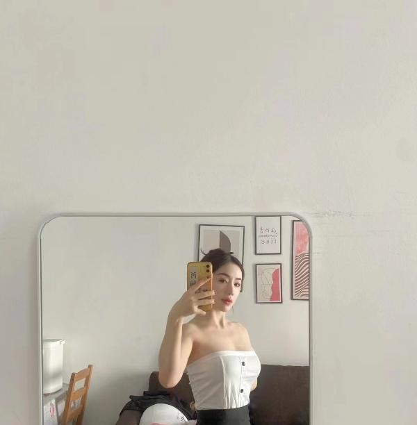 健身女孩宝贝儿