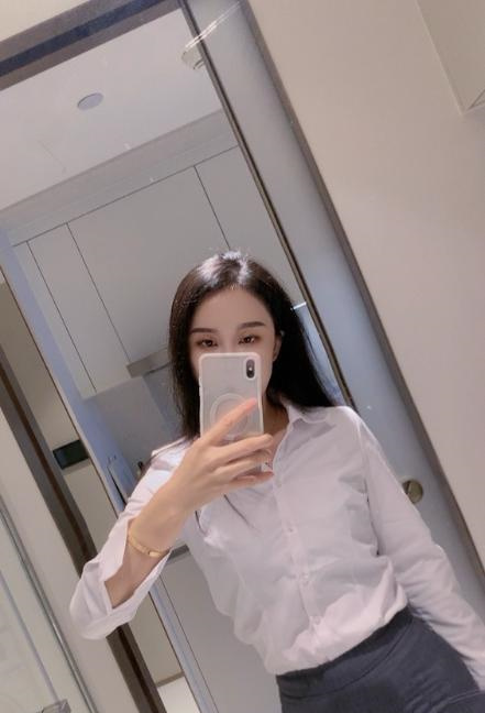 红牌倾城老师