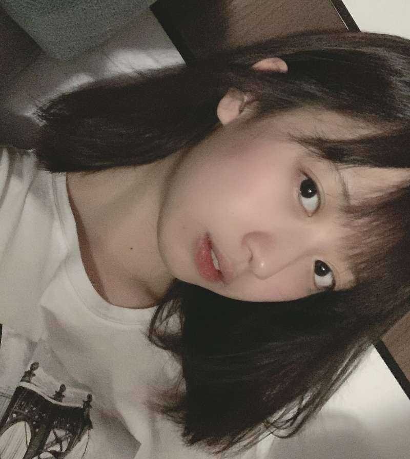 听话乖巧的小兔子