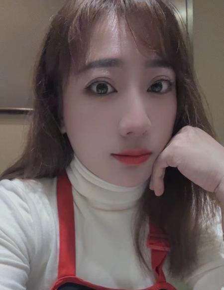 美乳晨星