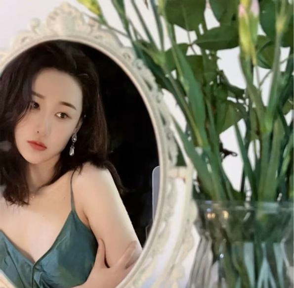 制服超多清纯小姐姐