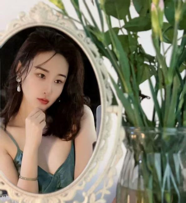 制服超多清纯小姐姐