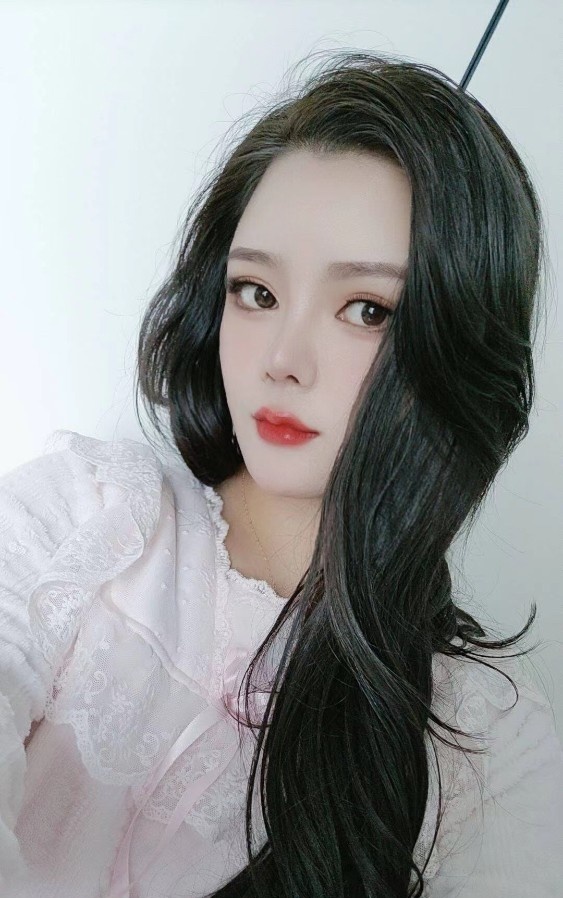 闵行无套骚逼娜娜