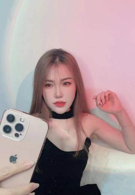 小巧玲珑艾米