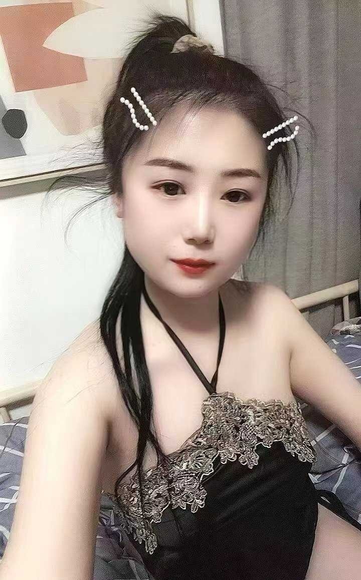 大奶苗条少妇泻火