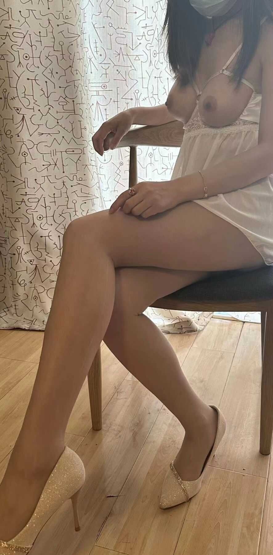 莲湖窈窕淑女