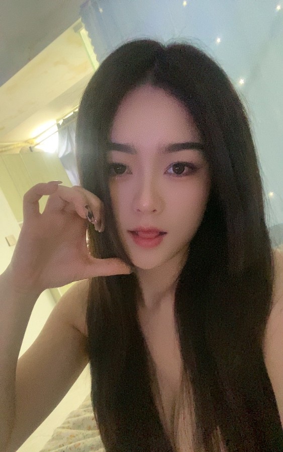 龙华嫩妹
