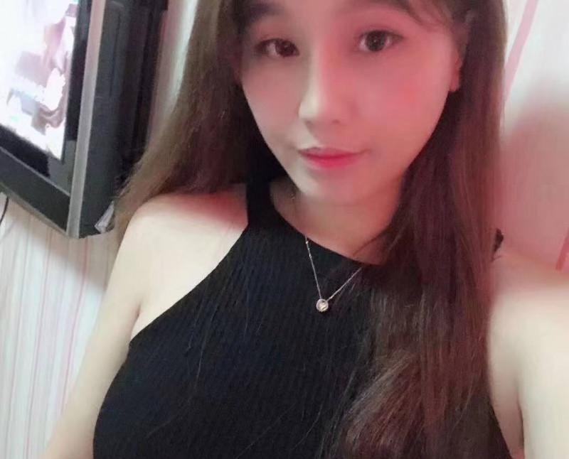 胸控福利大胸妹