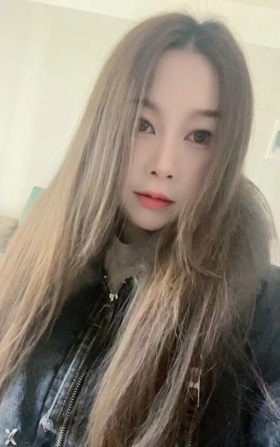 小小姑娘