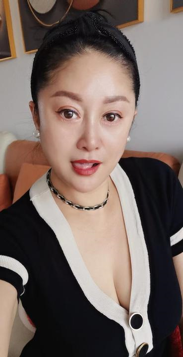 珠海金湾，大奶熟女