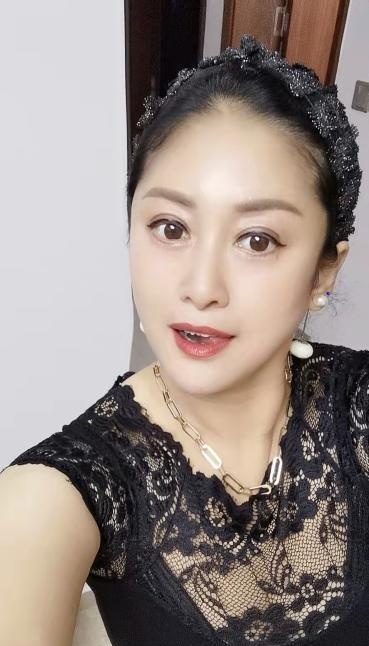 珠海金湾，大奶熟女