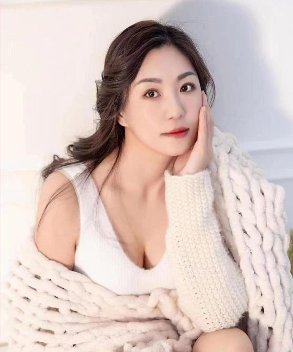 拱墅良家年轻妹子