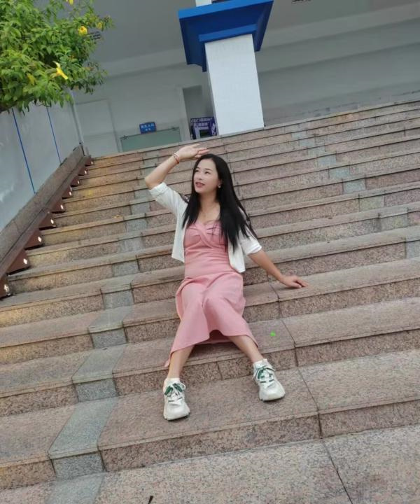 年轻小少妇比较骚