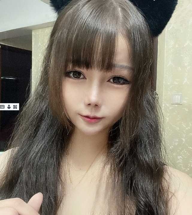 丰乳肥臀小瑶