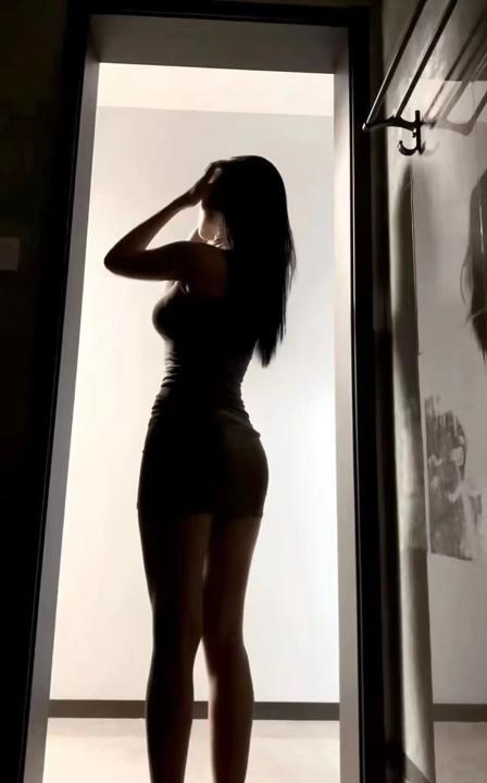 庐阳00后小志玲