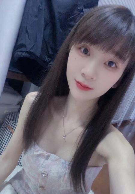 漂亮大奶妹子
