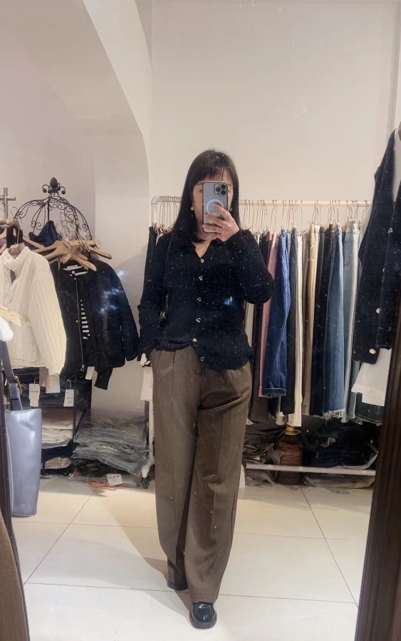 南通叠石桥《少妇》