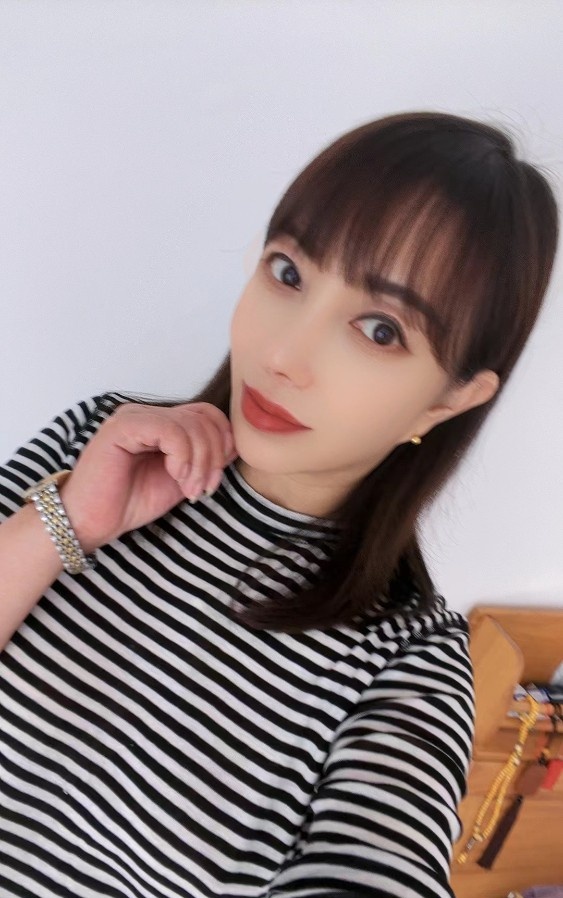 南通叠石桥《少妇》