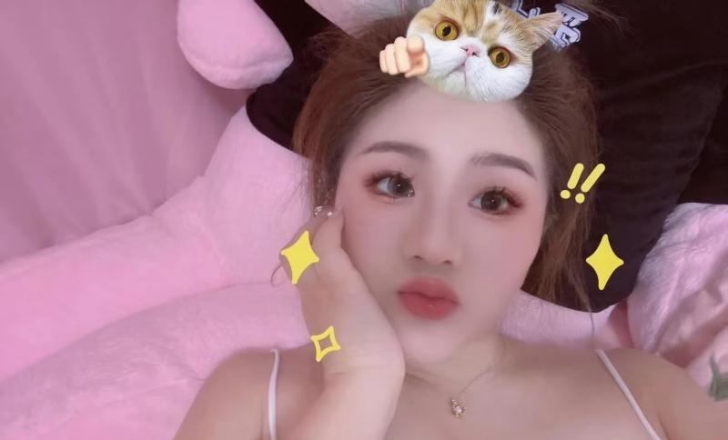 江宁微胖小姐姐