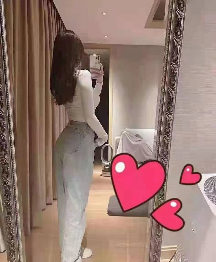 安然贝贝  按摩