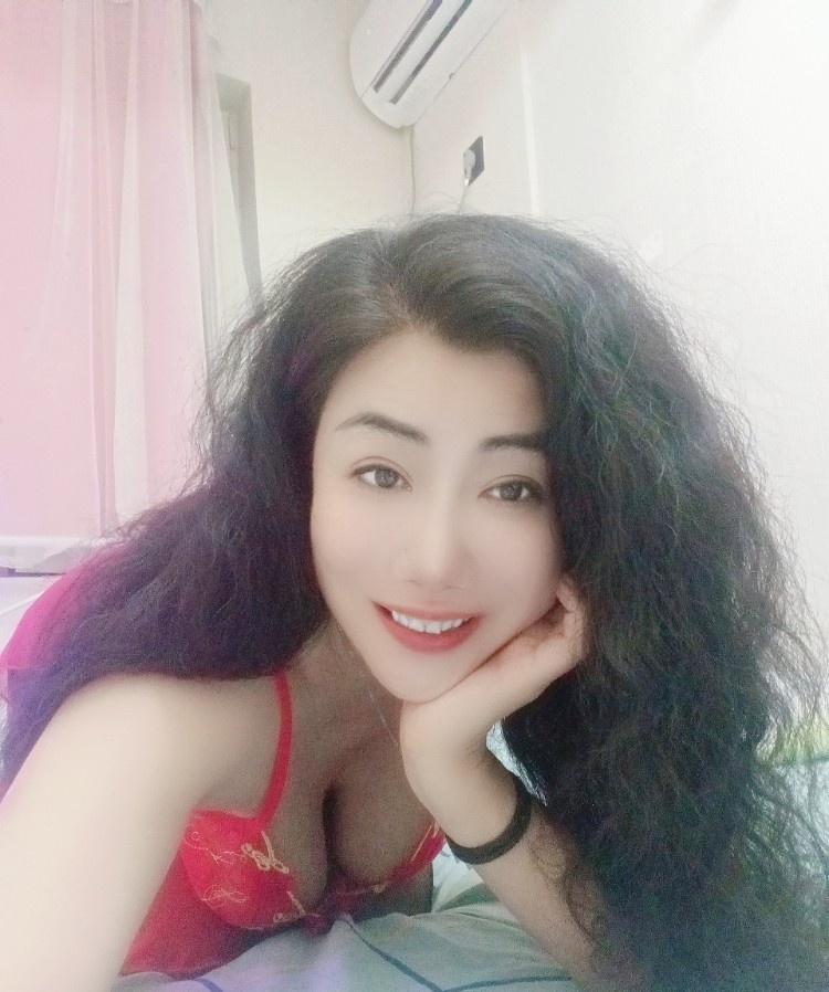 天心区大奶少妇