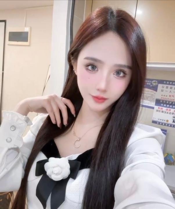 兼职大密女神薇琪