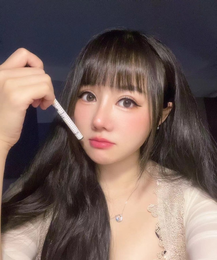 擅长角色扮演奶茶