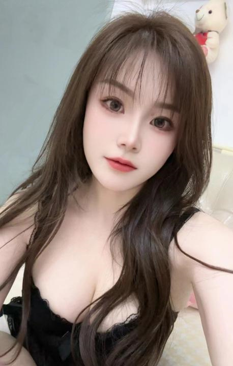 嘉兴性感大胸小姐姐