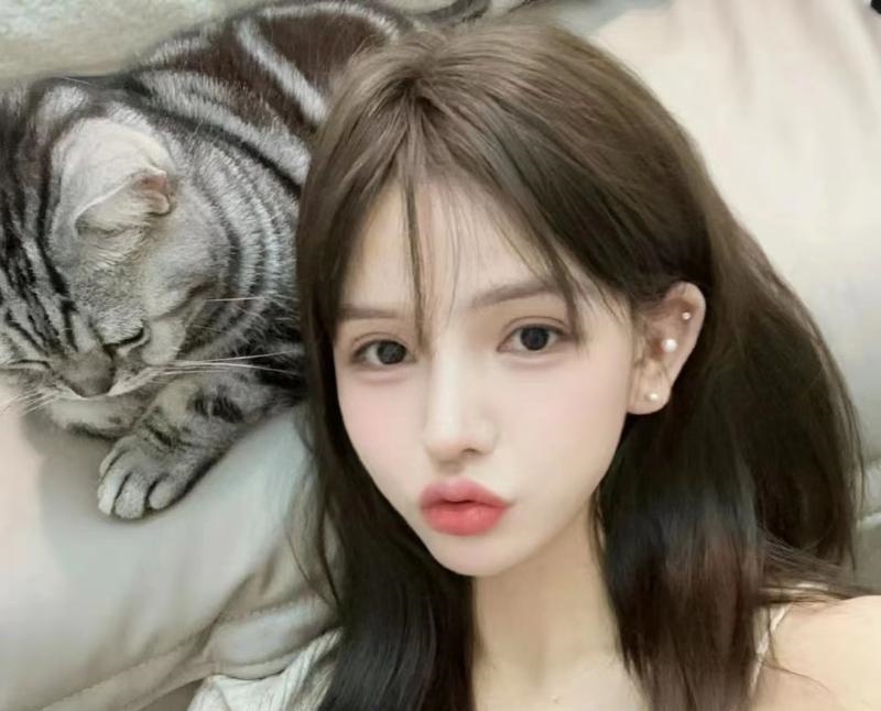 三点粉美女angel