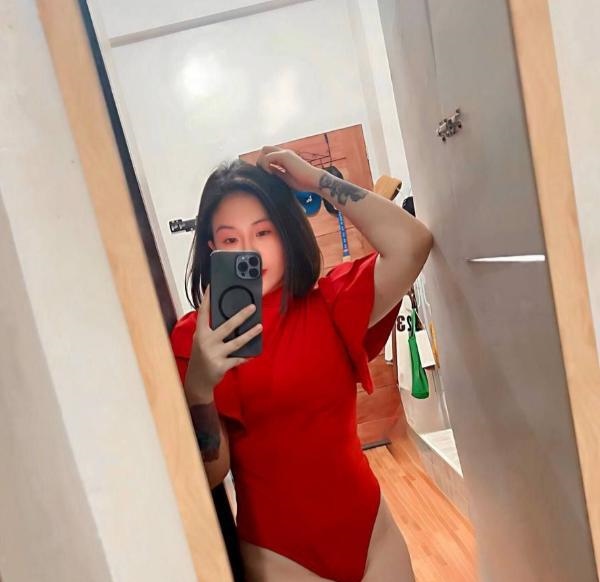 梅陇服务系笑笑