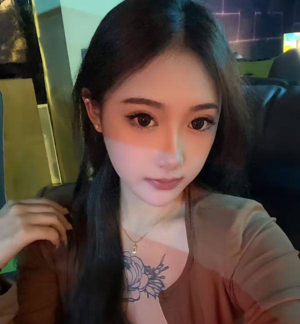 福田美女十六