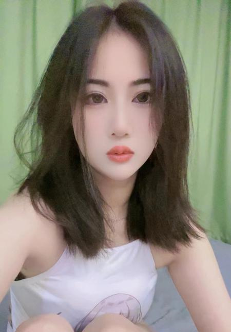 大新宝藏女孩