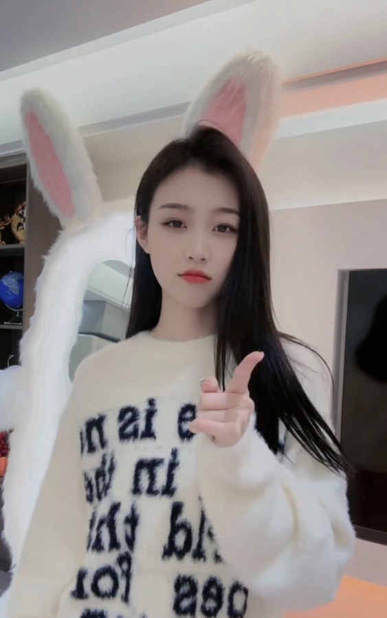 温柔不催年轻淑女