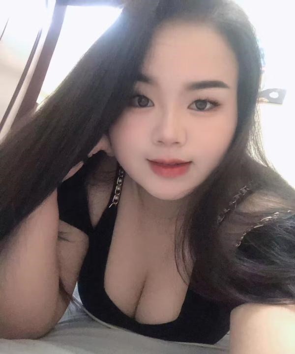 风骚大胸大屁股