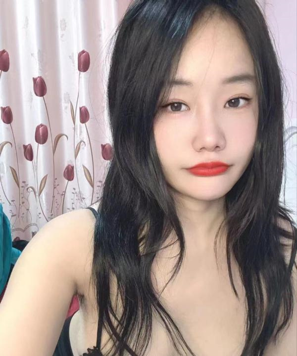 会深喉的甜甜