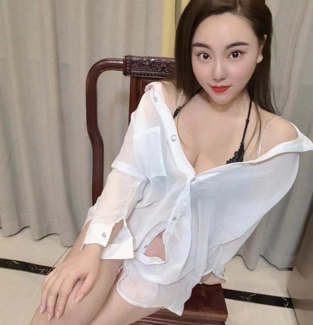 姑苏大眼萌妹