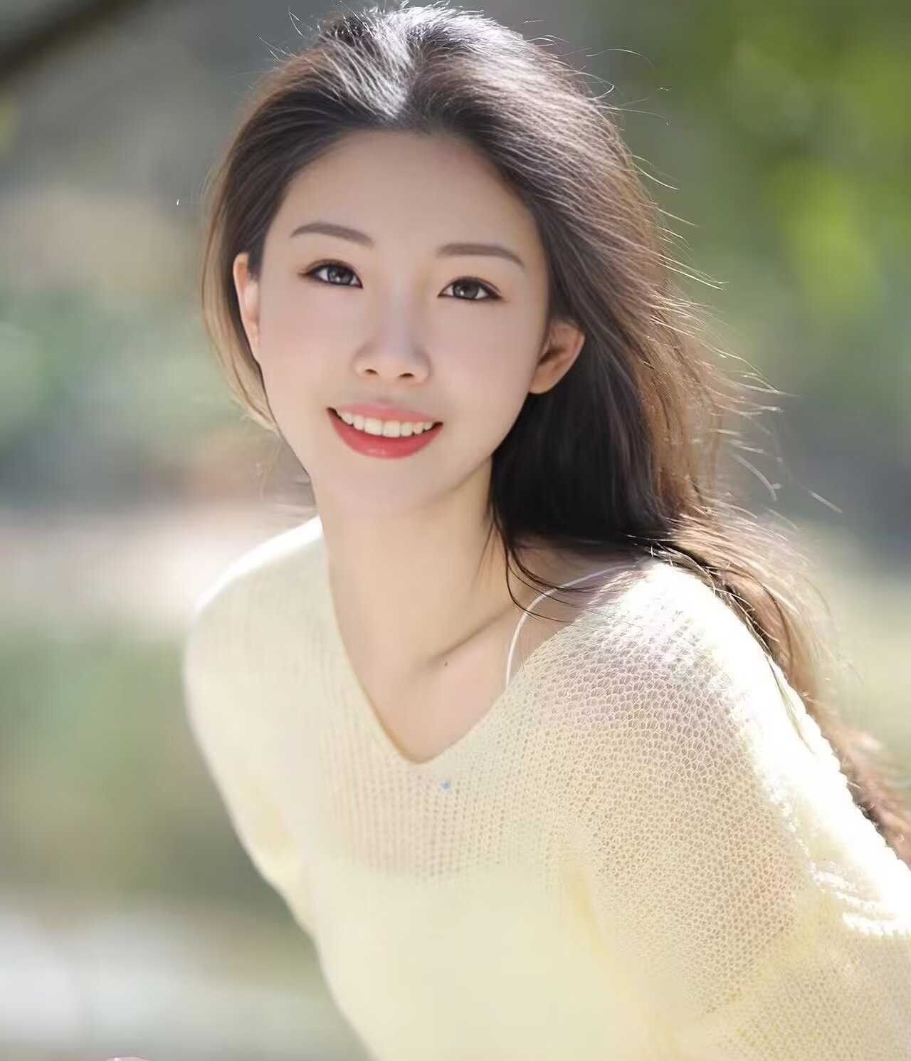 白领小姐姐可恋足