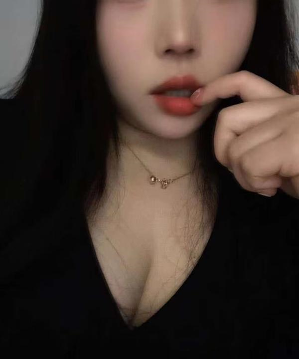雨花JK丝袜小妹子