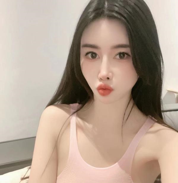 关山大奶骚妇