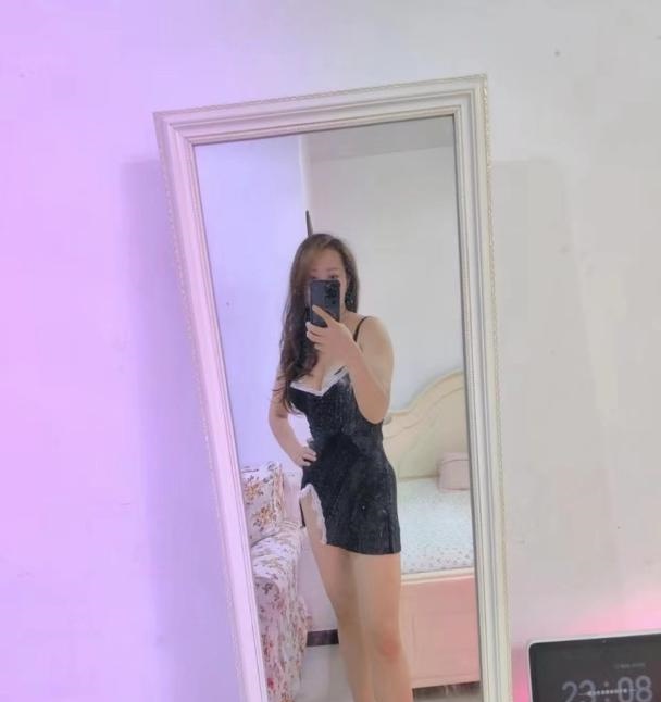 重庆大坪颜值少妇