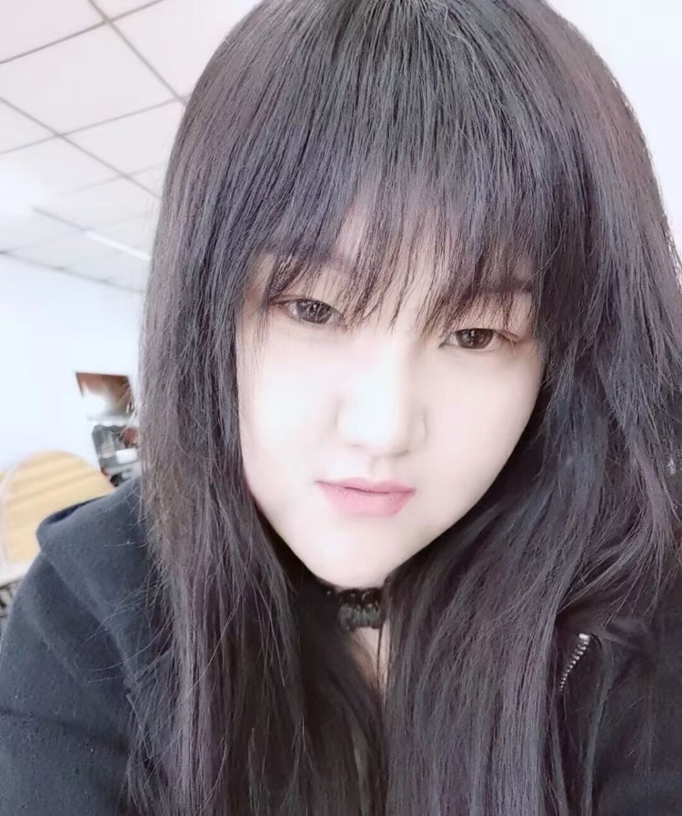 巨乳小坦克