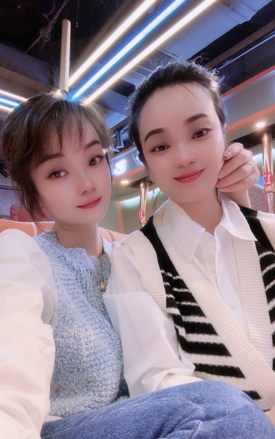 验证上城区少妇双飞